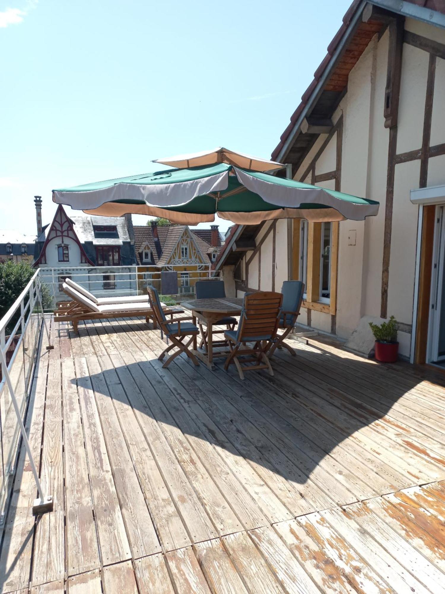 Appartement-Terrasse Parking Prive Meuble De Tourisme 4 Etoiles Belfort Exterior photo